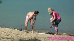Mature soccer mom with huge boobs gets fingered